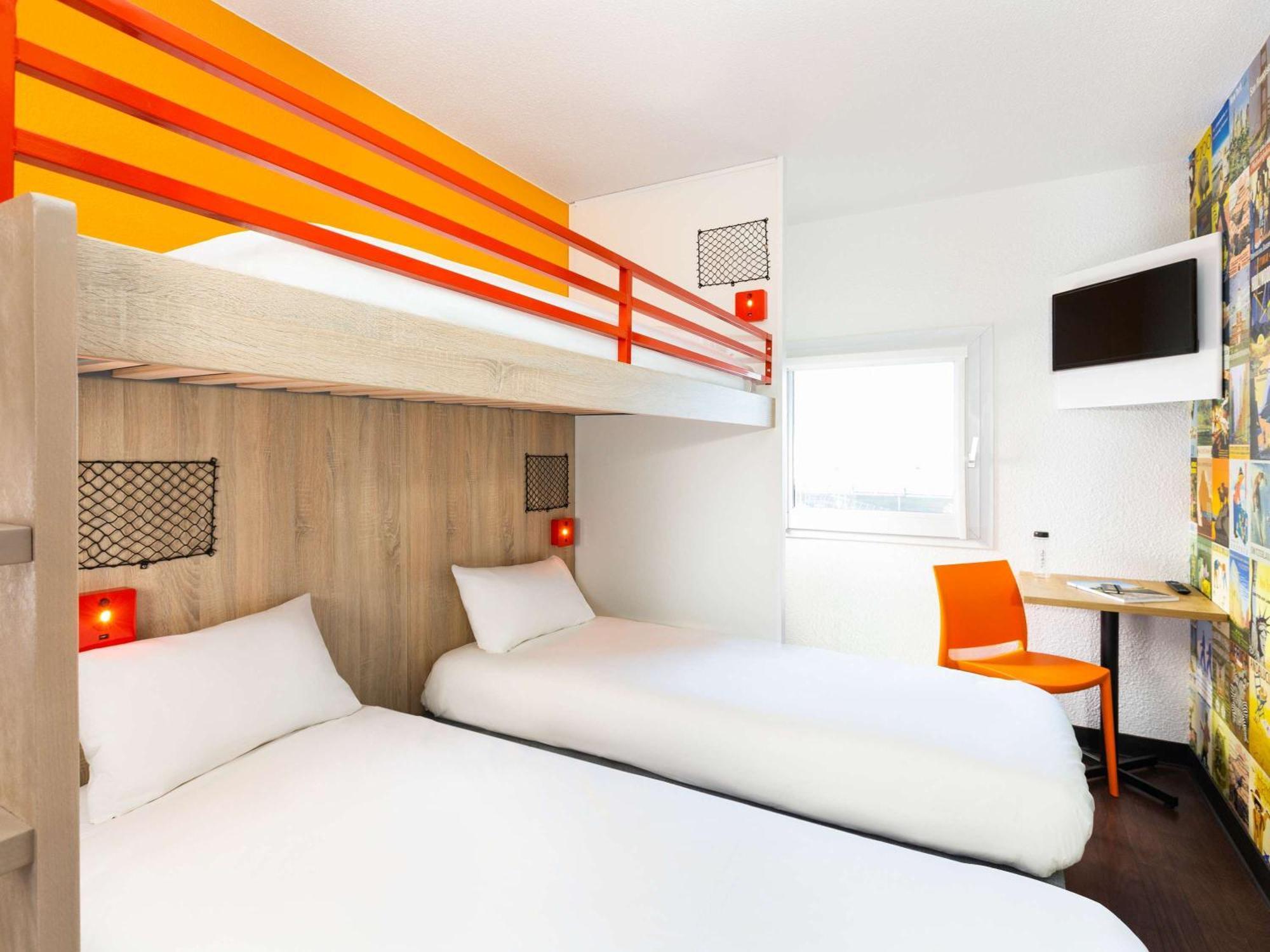 Hotel F1 Ванн Екстер'єр фото